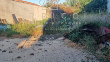 Terreno à Venda em Perdizes, Piracicaba | Plano, Murado e com 250m²