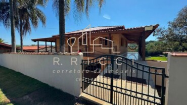 Chacara 20.000m com lagos e tres imoveis