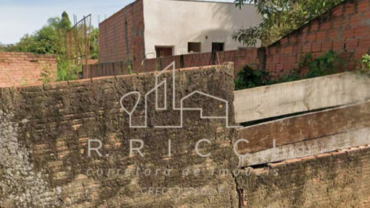Terreno Plano à Venda com 460m² na Vila Nossa Senhora Aparecida em Piracicaba
